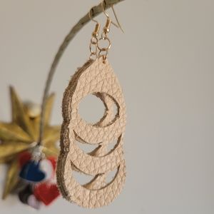 Custom design earrings